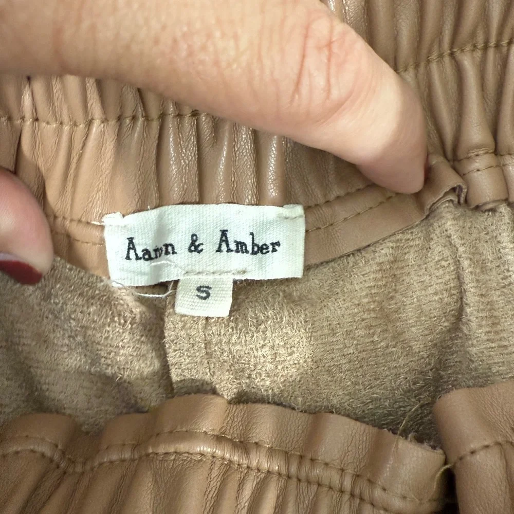 Women's Faux Leather High Rise‎ shorts by Aaron & Amber